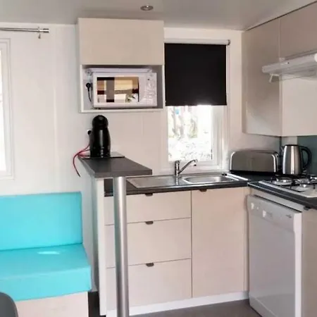 Campsite 4 Etoiles - Parc Aquatique - Efacfc Hyeres